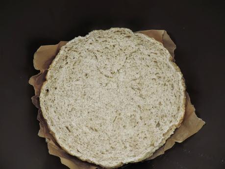 Costrini de pimiento, jamón de pavo, cebolla asada, champiñon y queso.