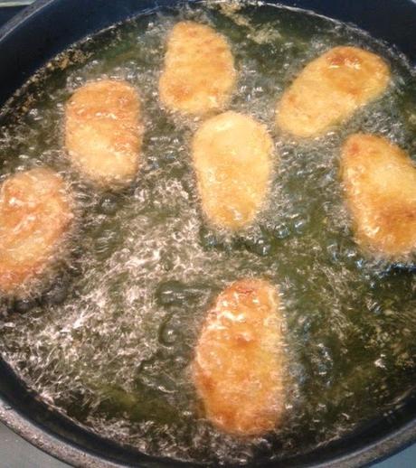 NUGGETS DE POLLO CON PATATITAS AL HORNO ESTILO HASSELBACK