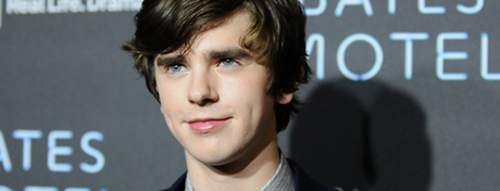 Freddie Highmore interesado en el papel de Spider-Man