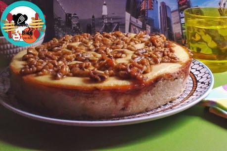 Tarta de queso con nueces y miel