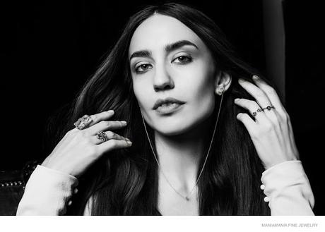 Lizzy Jagger protagonista de la campaña de la marca de joyas ManiaMania