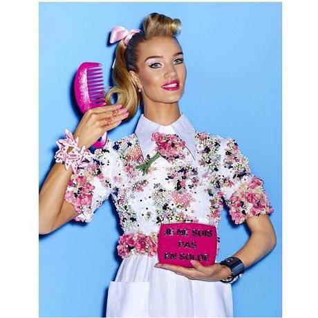 Rosie Huntington-Whiteley es una Barbie en la vida real para Vogue