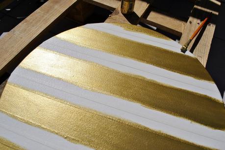 Antes y después de una silla metálica Antes y después de una silla metálica