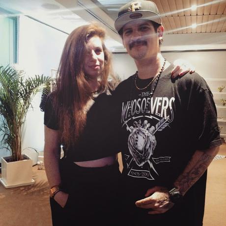 La llegada de H M en el Perú