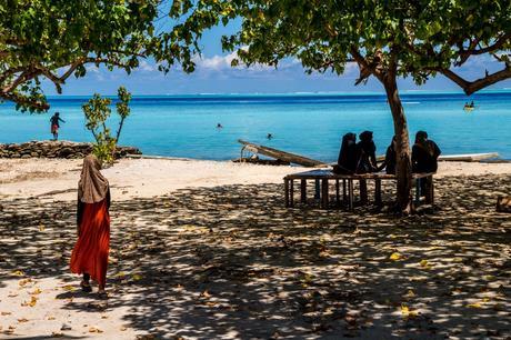 Los locales también buscan el mar, Gulhi