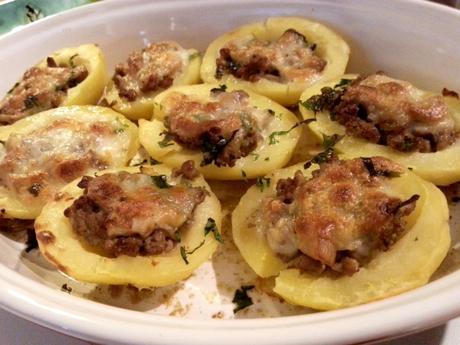 Patatas rellenas de carne, boletus y provola – Patate ripiene di carne, porcini e provola patateripieneprovola9
