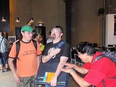 A darles con FIERRO: Crack Bang Boom