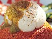 Huevo sobre flan piquillos