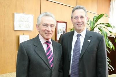 El camarero escritor