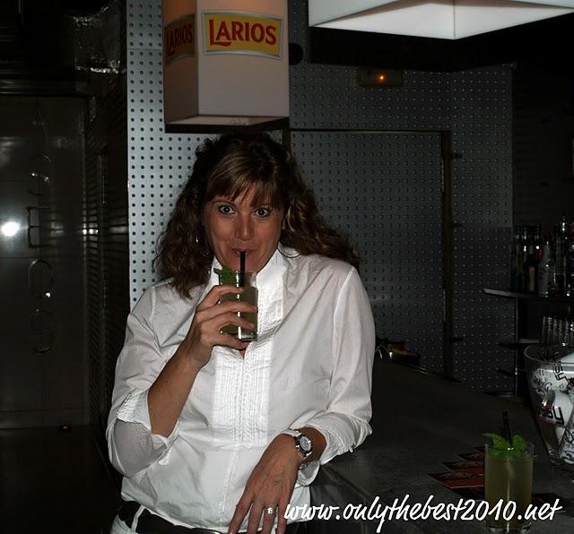 ESTUVIMOS EN LARIOS CAFÉ DEGUSTANDO EL MOJITO Y CÓCTEL QUE SE SERVIRÁ EN LA PRÓXIMA XMAS BLOGGER PARTY