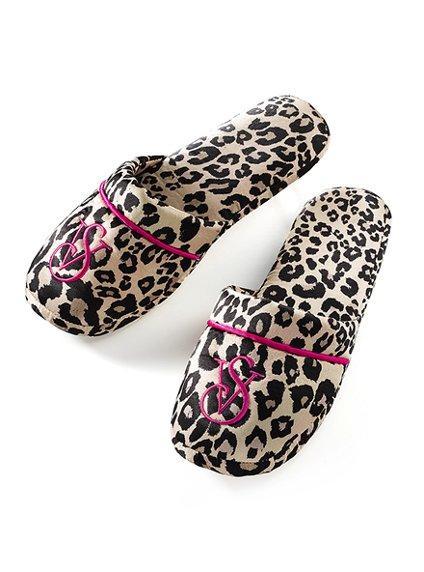 ROPITA DE ESTAR POR CASA BY VICTORIA´S SECRET