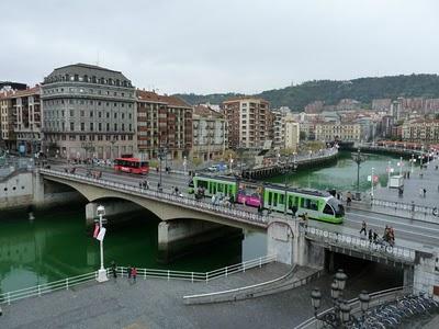 Bilbao verde fosforito