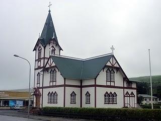 17 de agosto. Akureyri, Húsavík, Parque Jökulsárgljúfur,  cañón Ásbyrgi, Vesturdalur