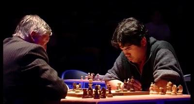 Kárpov vuelve al tablero (II)