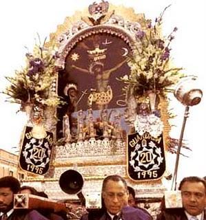 El Señor de los Milagros y la conversión El Señor de los Milagros y la conversión