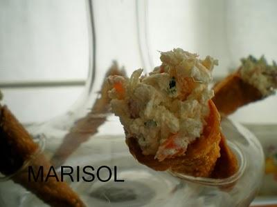 Cucuruchos de queso crema con ....