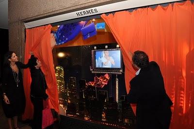 La niña de la luna en Hermès...