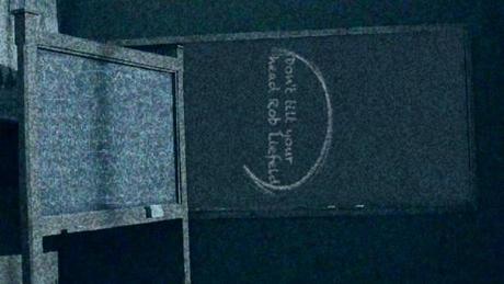 ¿Qué hace el nombre de Rob Liefeld aquí?