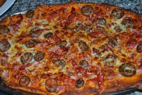 Pizza de Robellons,  Pimientos Asados y Beicon