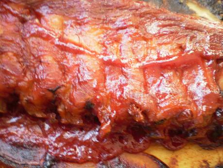 COSTILLAS AL HORNO CON SALSA BARBACOA (BARBACUE RIBS)