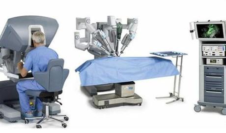 Primer robot cirujano