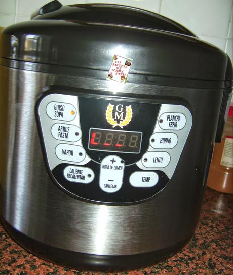 OS PRESENTO MI NUEVA AYUDANTE