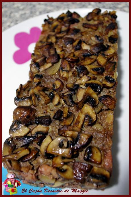 PASTEL DE CARNE, CHAMPIÑONES Y PANCETA