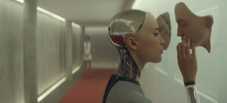 Ex Machina: ¿un futuro no tan lejano?