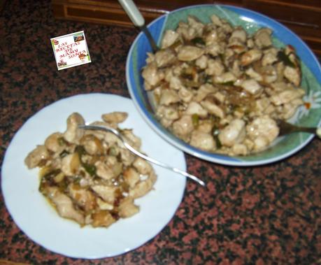 PECHUGA DE POLLO CON VERDURAS EN PIZZA PAN