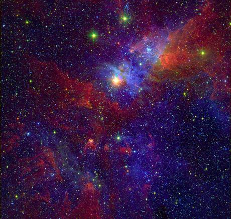 Domingo 8 de Marzo de 2015Eta Carinae es una de las más m...