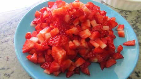 Fresas con nata y yogurt