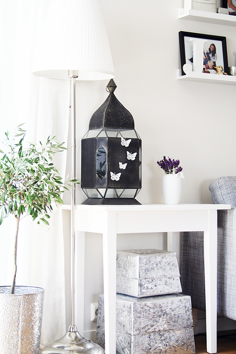 Como decorar un salón acogedor, bonito y romántico nórdico en BLANCO & GRIS Como decorar un salón acogedor, bonito y romántico nórdico en BLANCO & GRIS