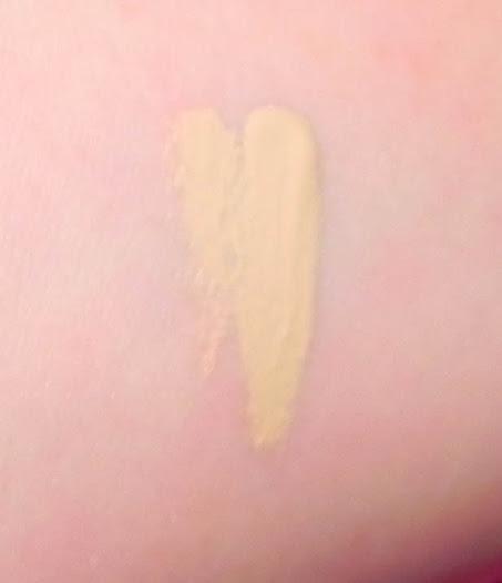 Corrector Ultra Lasting Avon: ¡Una pena! (review)