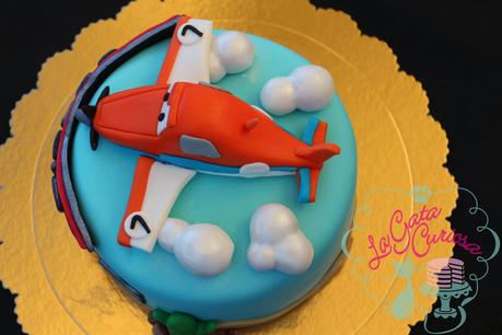 TARTA FONDANT AVIONES PARA SERGIO