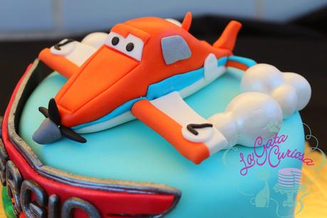 TARTA FONDANT AVIONES PARA SERGIO