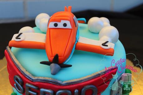TARTA FONDANT AVIONES PARA SERGIO