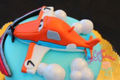TARTA FONDANT AVIONES PARA SERGIO