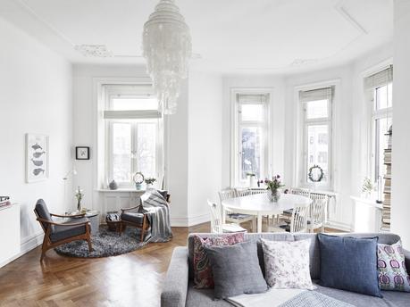 ECLECTICISMO NÓRDICO EN UN EDIFICIO DE PRINCIPIOS DEL SIGLO XX