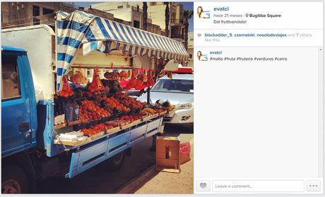 Puesto de fruta callejero