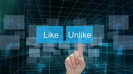 Facebook eliminará los seguidores falsos de tu página de negocios unlike