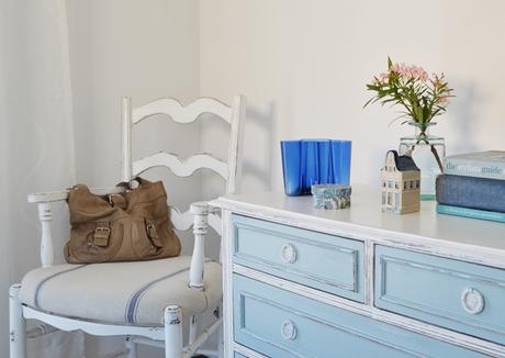 El cuarto celeste y vintage
