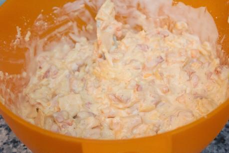 Quiché de chorizo, queso, patatas fritas y bacon Quiché de chorizo, queso, patatas fritas y bacon