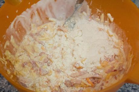 Quiché de chorizo, queso, patatas fritas y bacon Quiché de chorizo, queso, patatas fritas y bacon