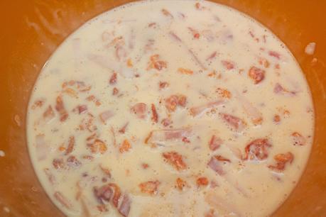 Quiché de chorizo, queso, patatas fritas y bacon Quiché de chorizo, queso, patatas fritas y bacon