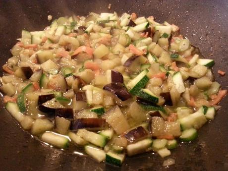 Cuscús con berenjenas, espárragos y calabacines couscousverduras3