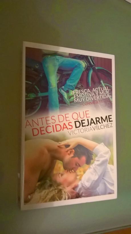 “Antes de que decidas dejarme” (Victoria Vílchez)