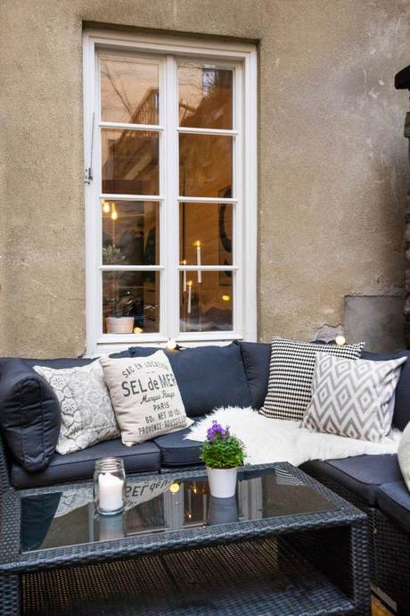 interiores de pisos pequeños decoración pisos pequeños decoración nórdica escandinava cocinas pequeñas en L cocinas pequeñas cocinas nórdicas cocinas con encimera de madera cocinas blancas modernas blog decoración de interiores 