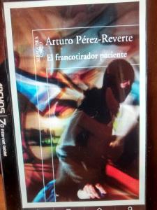 Arturo Pérez-Reverte, libro