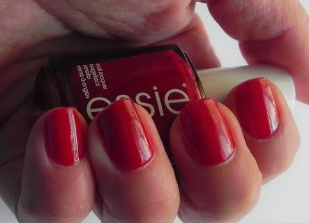 Los rojos de Essie (Haul y swatches)