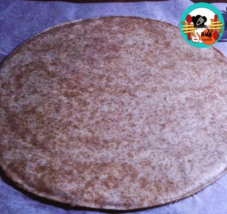 Pizza con mejillones y huevo